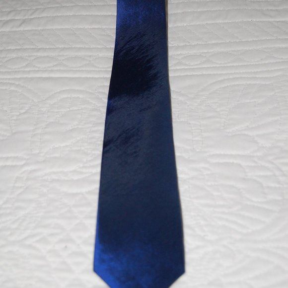 Firsite Blue 100% Silk Tie - Picture 1 of 4